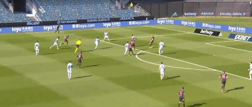1616282826675015779.gif leyu-【早报】主场连戴帽+德甲射手榜第二!莱万再冲金球!